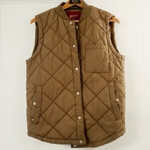 Arizona Jean Company Women's Tan Quilted Vest